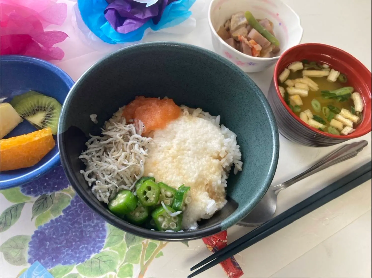 しらす明太とろろ丼
